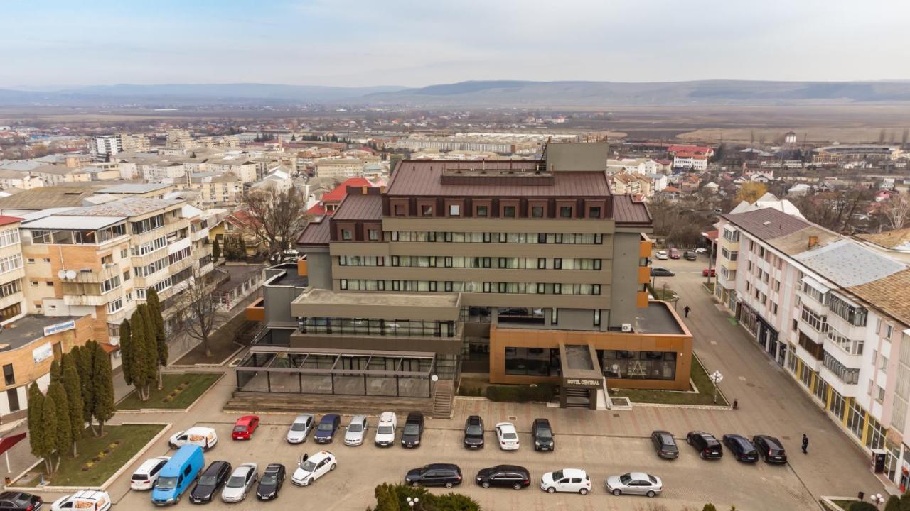 Hotel Central Pascani Zewnętrze zdjęcie