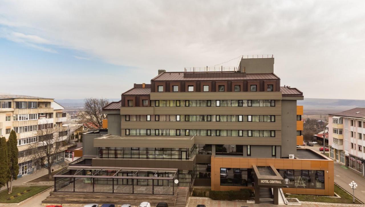 Hotel Central Pascani Zewnętrze zdjęcie