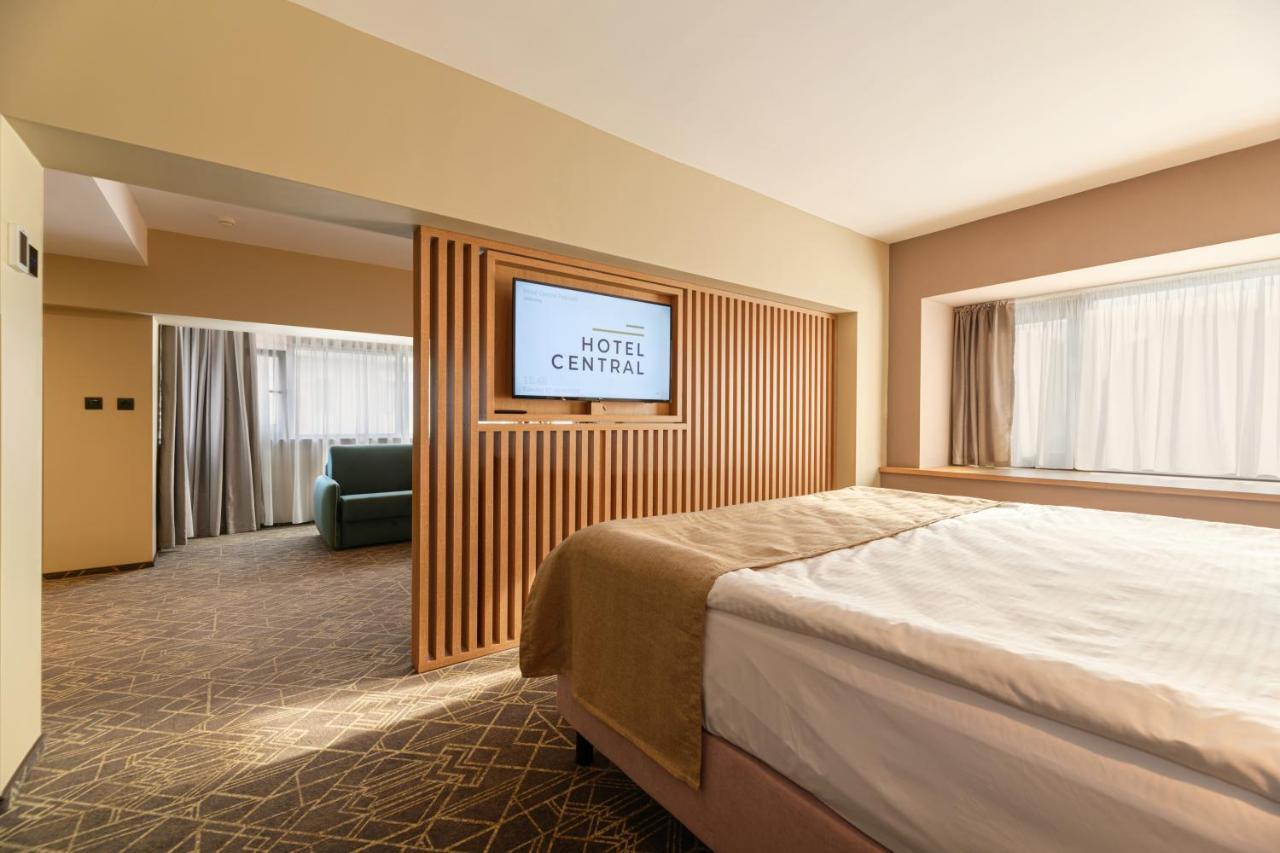 Hotel Central Pascani Zewnętrze zdjęcie