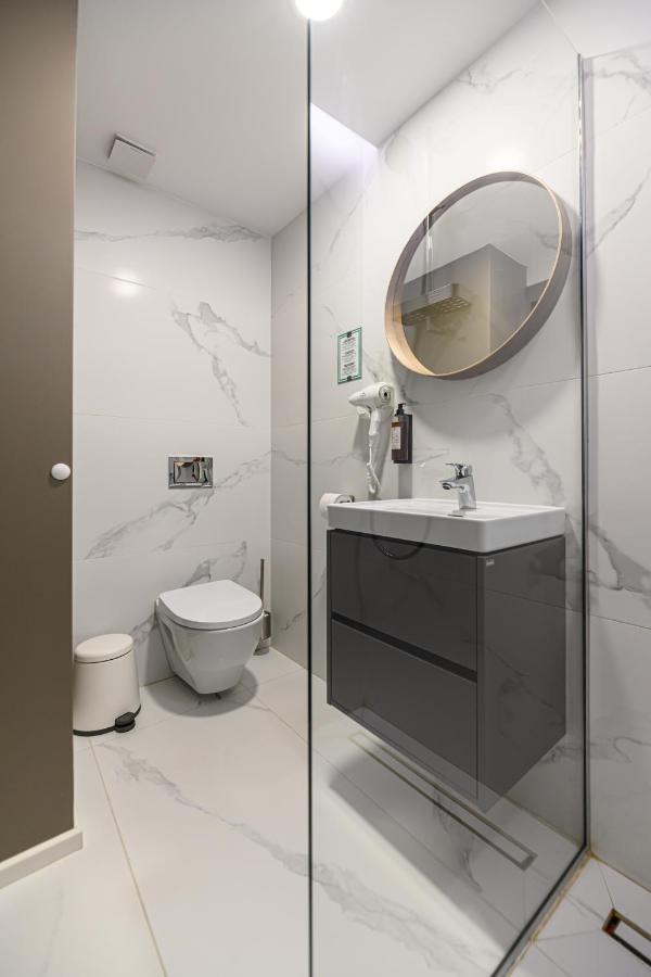 Hotel Central Pascani Zewnętrze zdjęcie