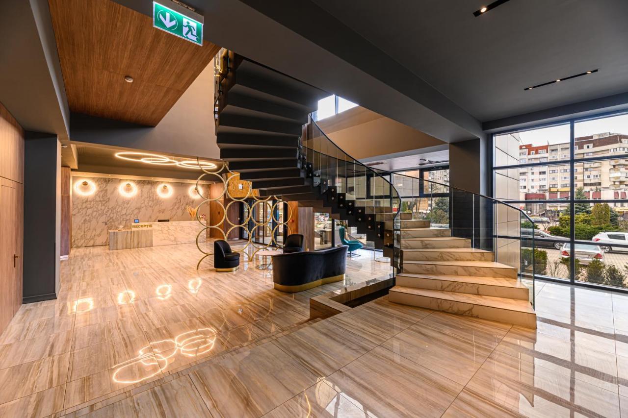 Hotel Central Pascani Zewnętrze zdjęcie