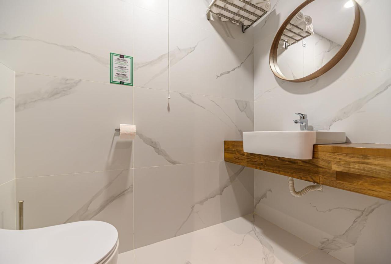 Hotel Central Pascani Zewnętrze zdjęcie