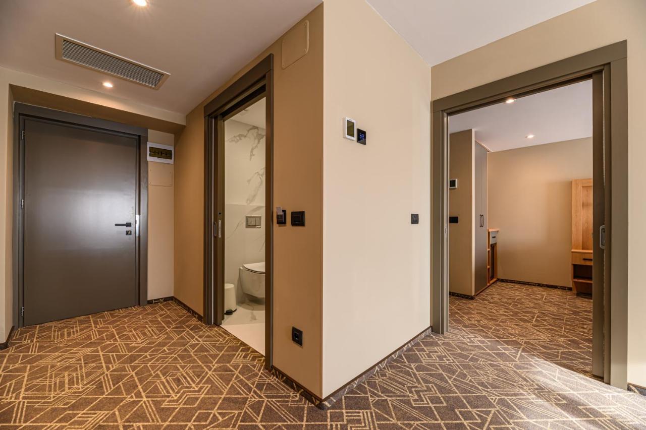 Hotel Central Pascani Zewnętrze zdjęcie