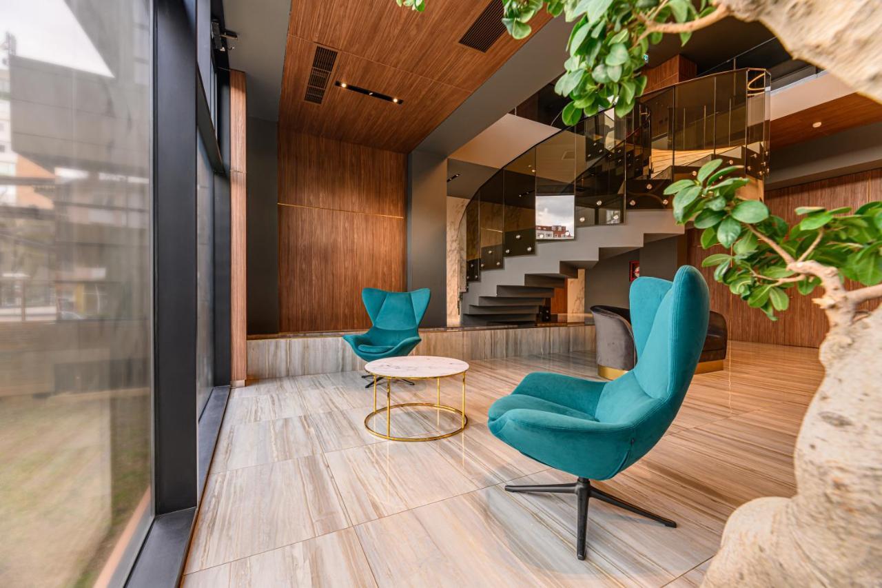 Hotel Central Pascani Zewnętrze zdjęcie